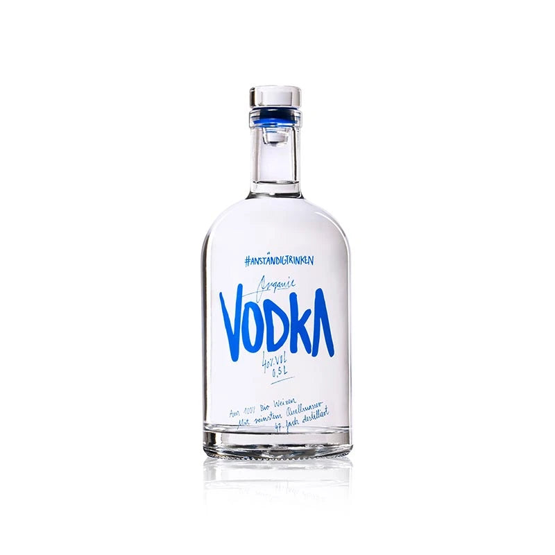 #ANSTÄNDIGTRINKEN Organic Vodka – klare 0,5 l Flasche mit modernem Design in Blau, 40 % Vol., Bio-zertifizierter Vodka aus Berlin, dreifach destilliert für puren Geschmack.